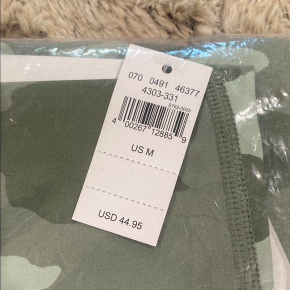 Camo Print Leggings - Picture 2 of 4